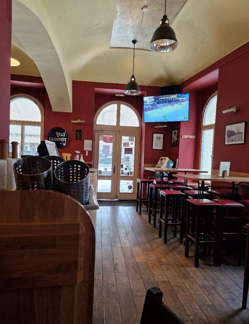 Beckett's Irish Pub