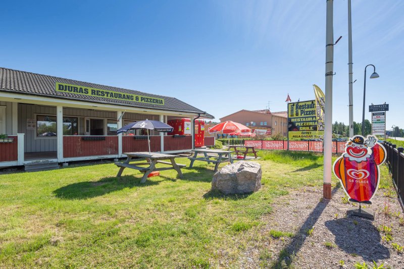Djuras Restaurang Grill Pizzeria
