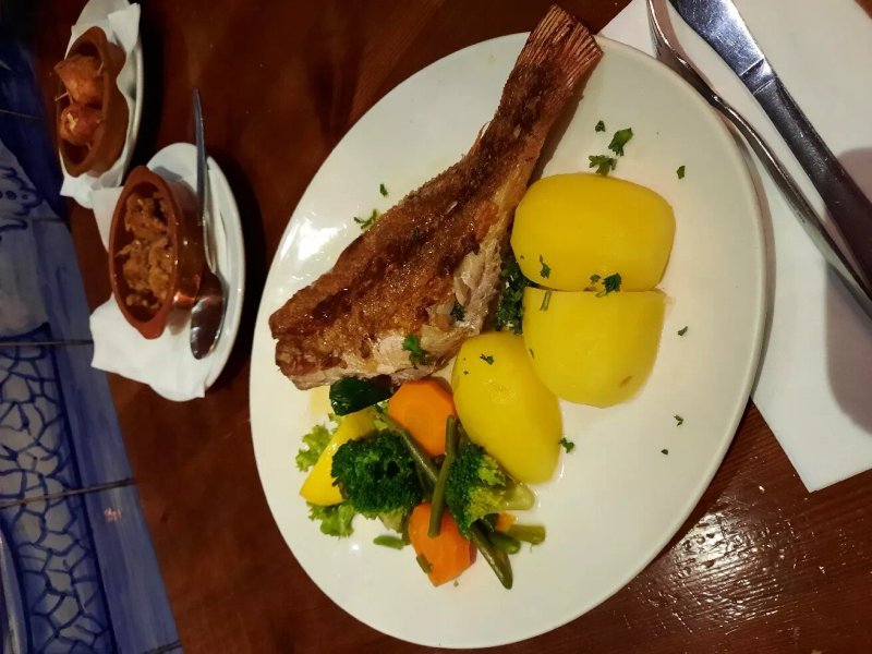Gomes da Silva Virgilio Restaurant O Farol