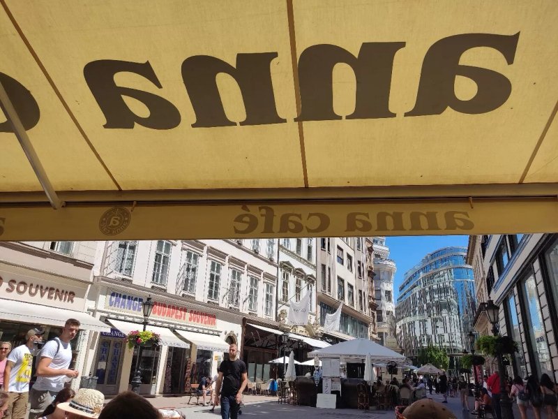 Anna Cafe