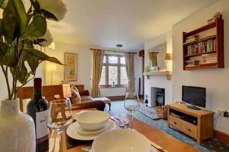 Gardener's  Heddon Valley - pet friendly, peaceful and close to SW coast path