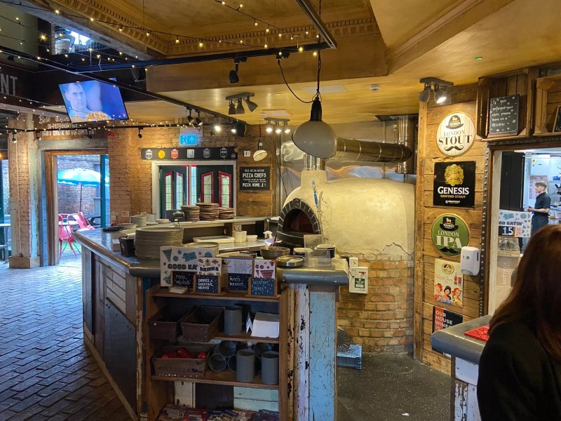 Queen's Head, Peterborough