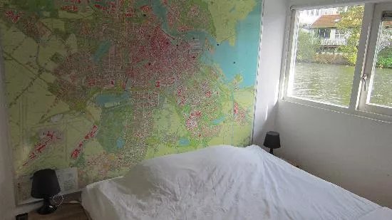 Bed Breakfast Boat