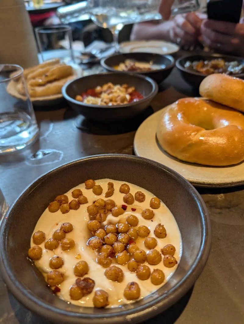 Oma Restaurant