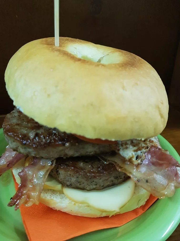 Peligro Hamburgeria