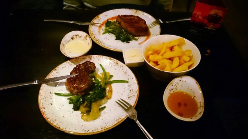 Grill&Bar Dommel 18