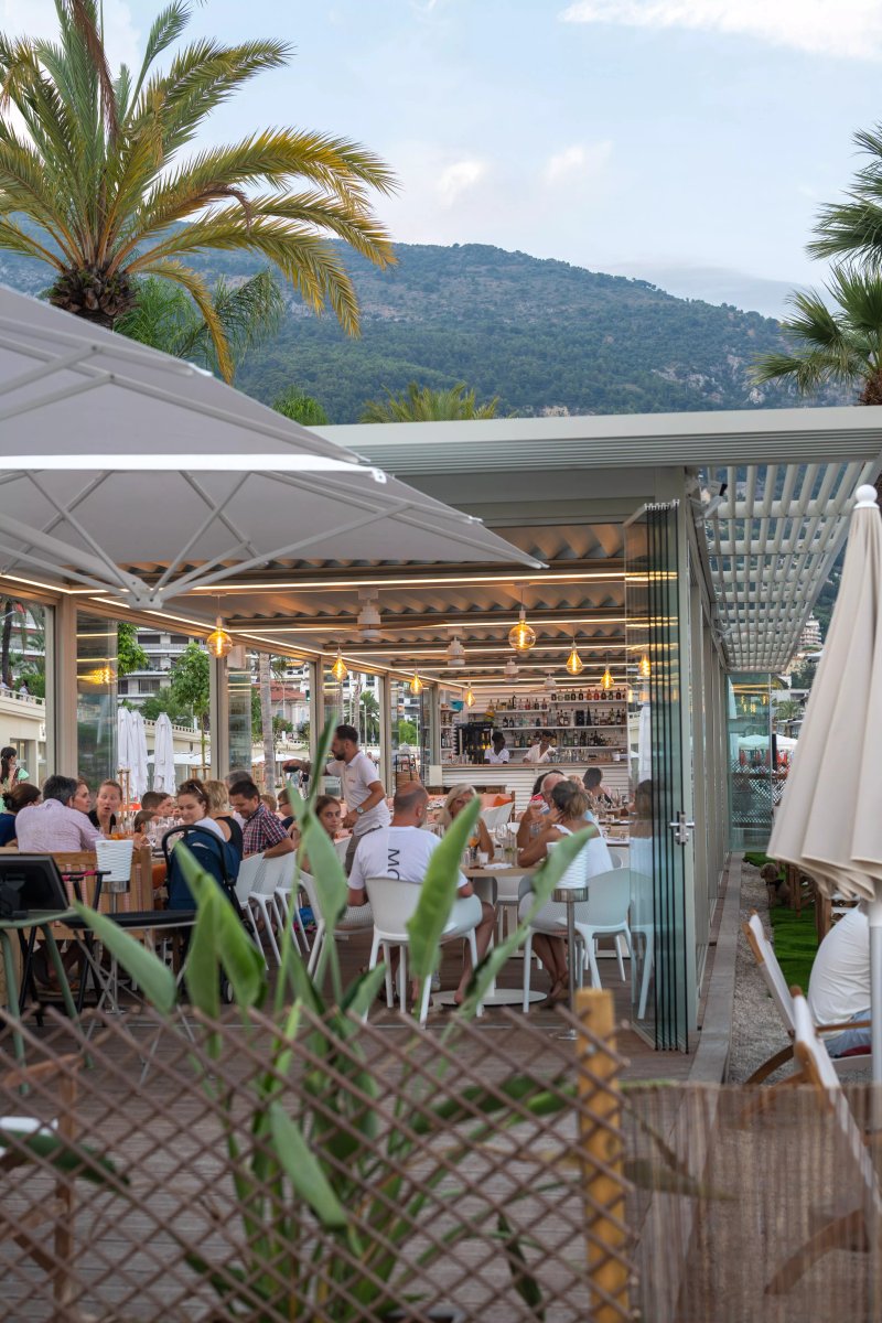 Les Sablettes Beach Club