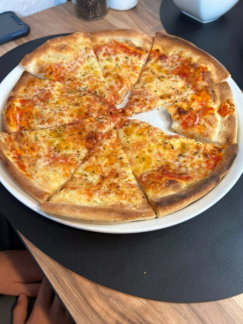 Pizzeria Roma