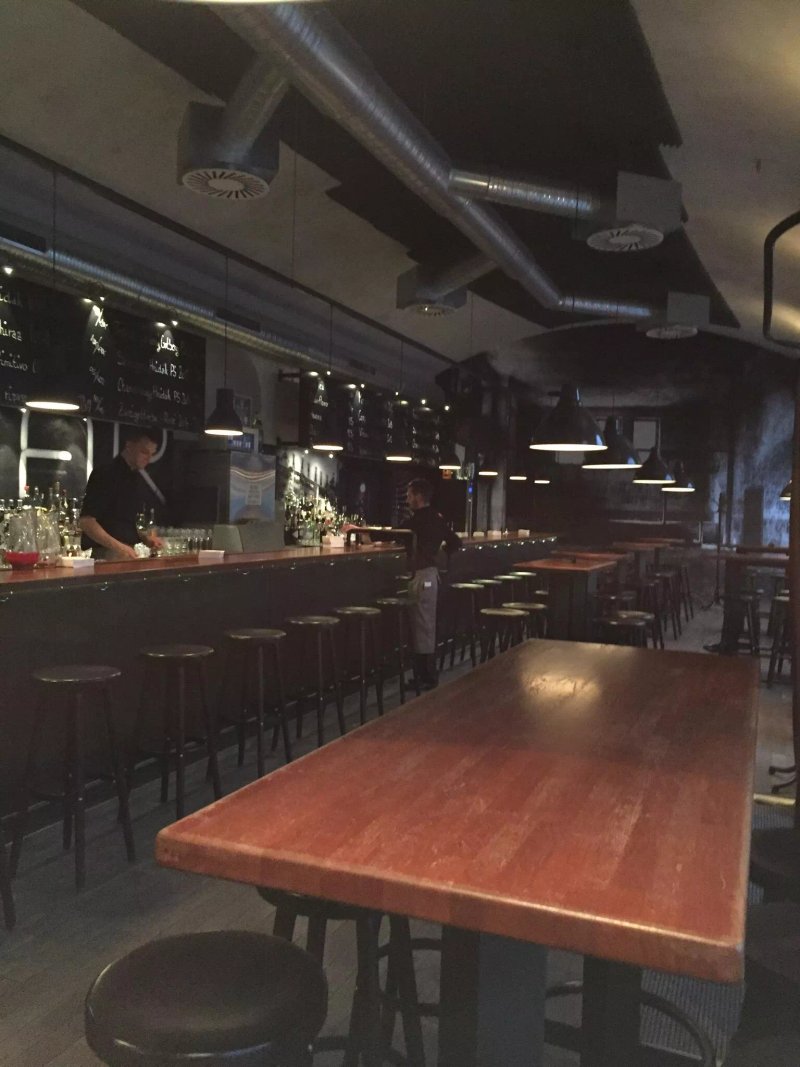 Hoffa Bar