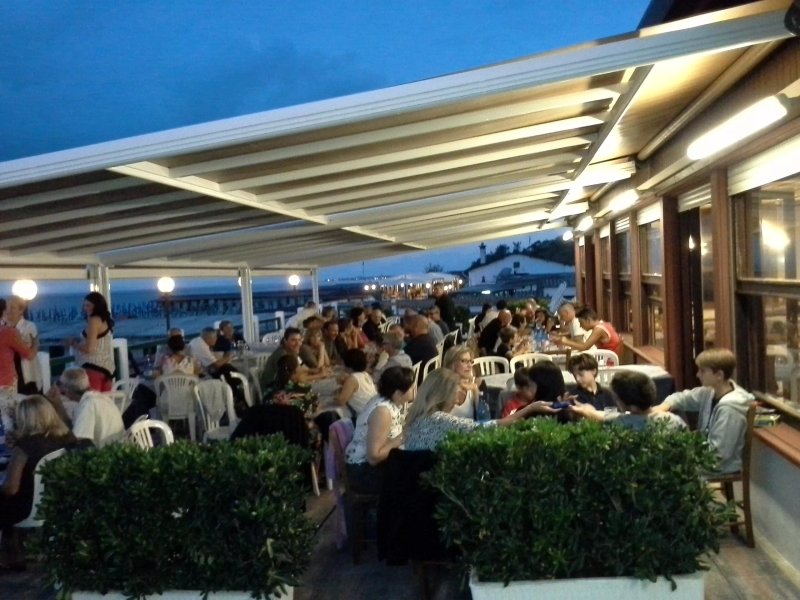 Bagno & Ristorante Lomi