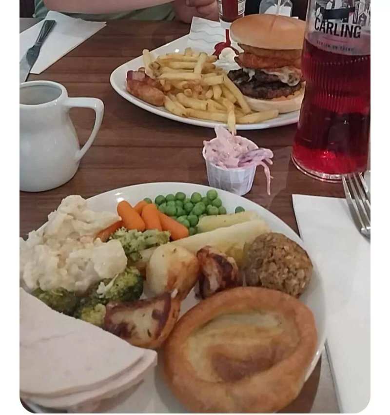 Mash and Barrel Bar and Restaurant