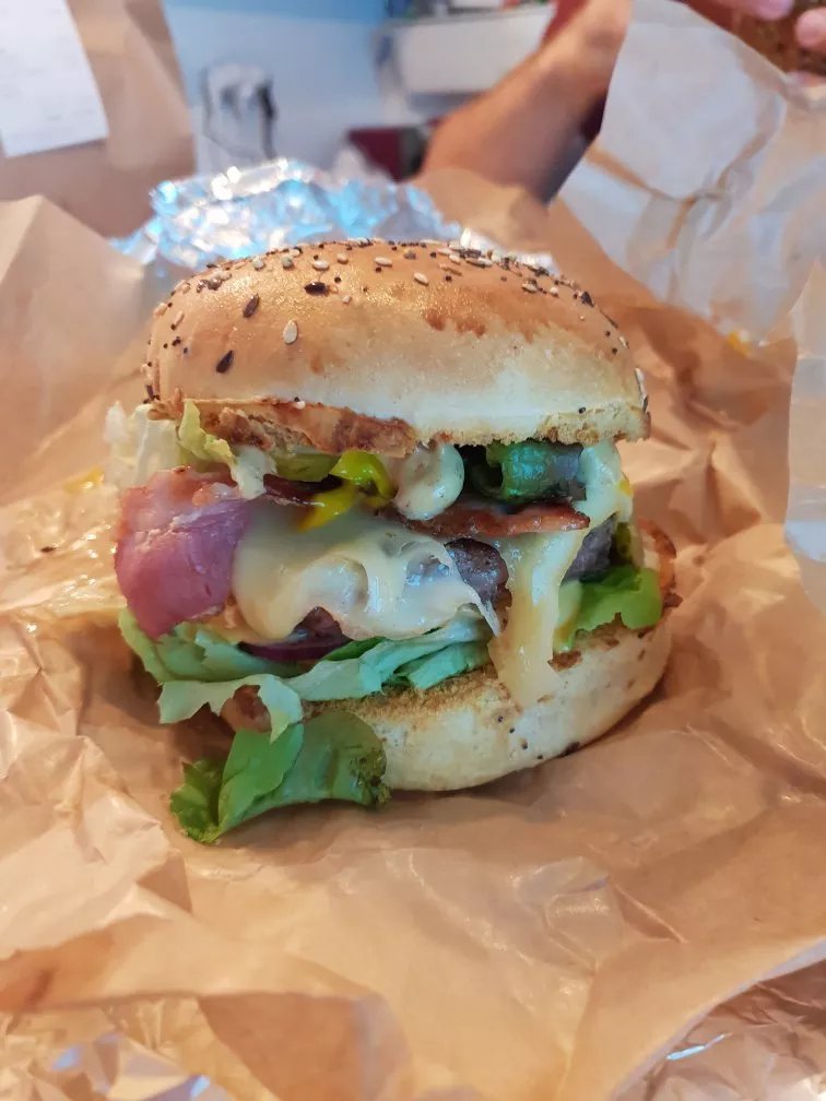 Boogui Burger