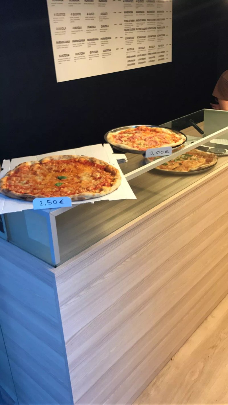 Scirocco pizzeria italiana