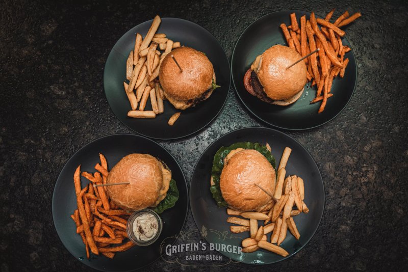 MJ's-BurgerFactory