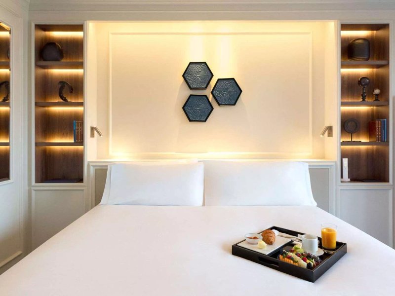 Sofitel Barcelona Skipper