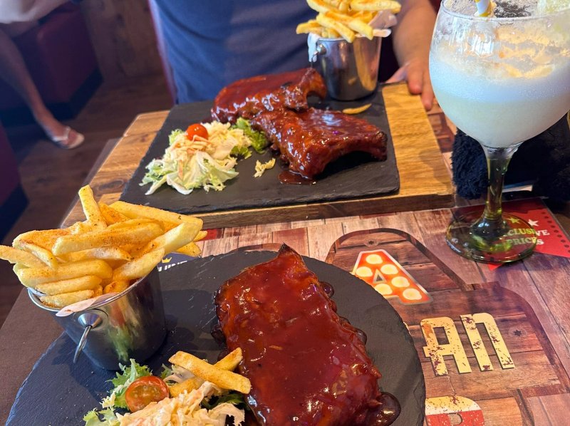 LA American Diner