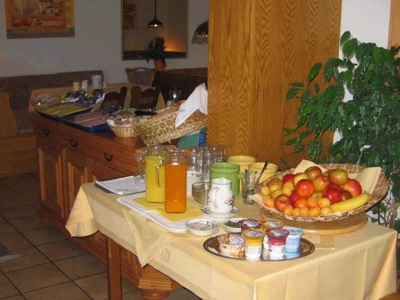 Hotel Koenigsbrunner Hof Garni