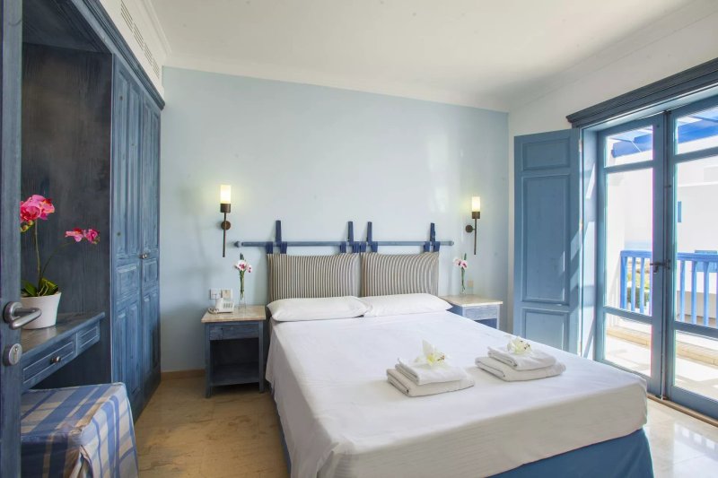 Nausicaa Luxury Villas By Louis Hotels