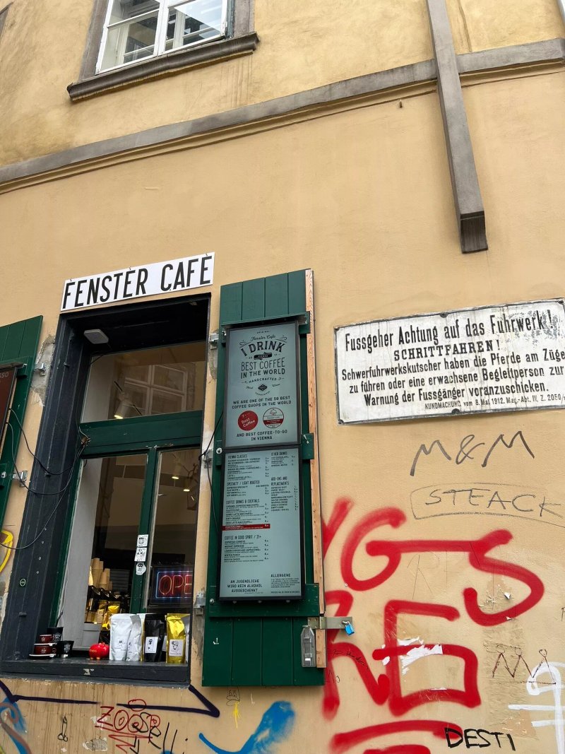 Fenster Cafe