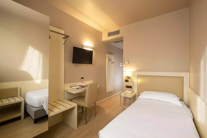 Hotel Touring