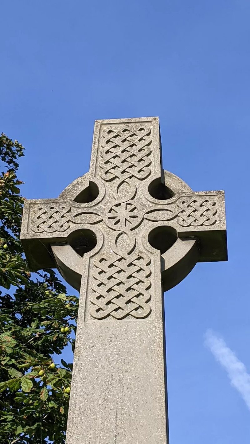 Hambrook War Memorial
