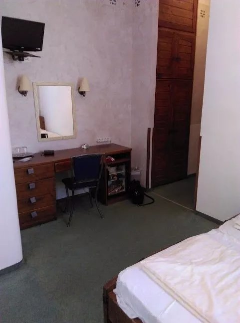 Renegade Hotel