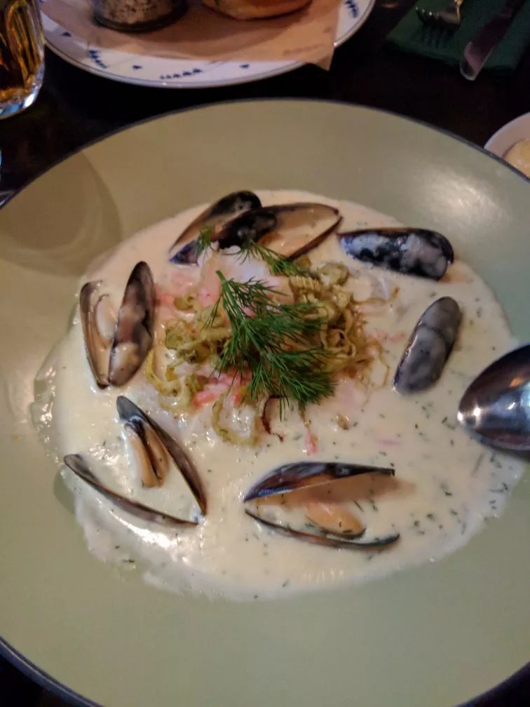 Flying Barrel Gastropub