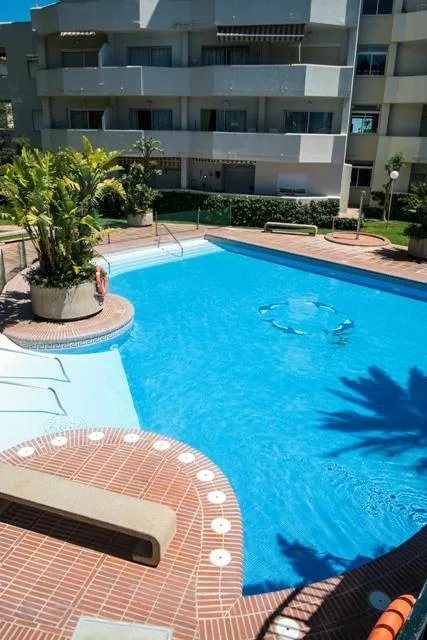 Kingfisher Apartments At Benal Beach