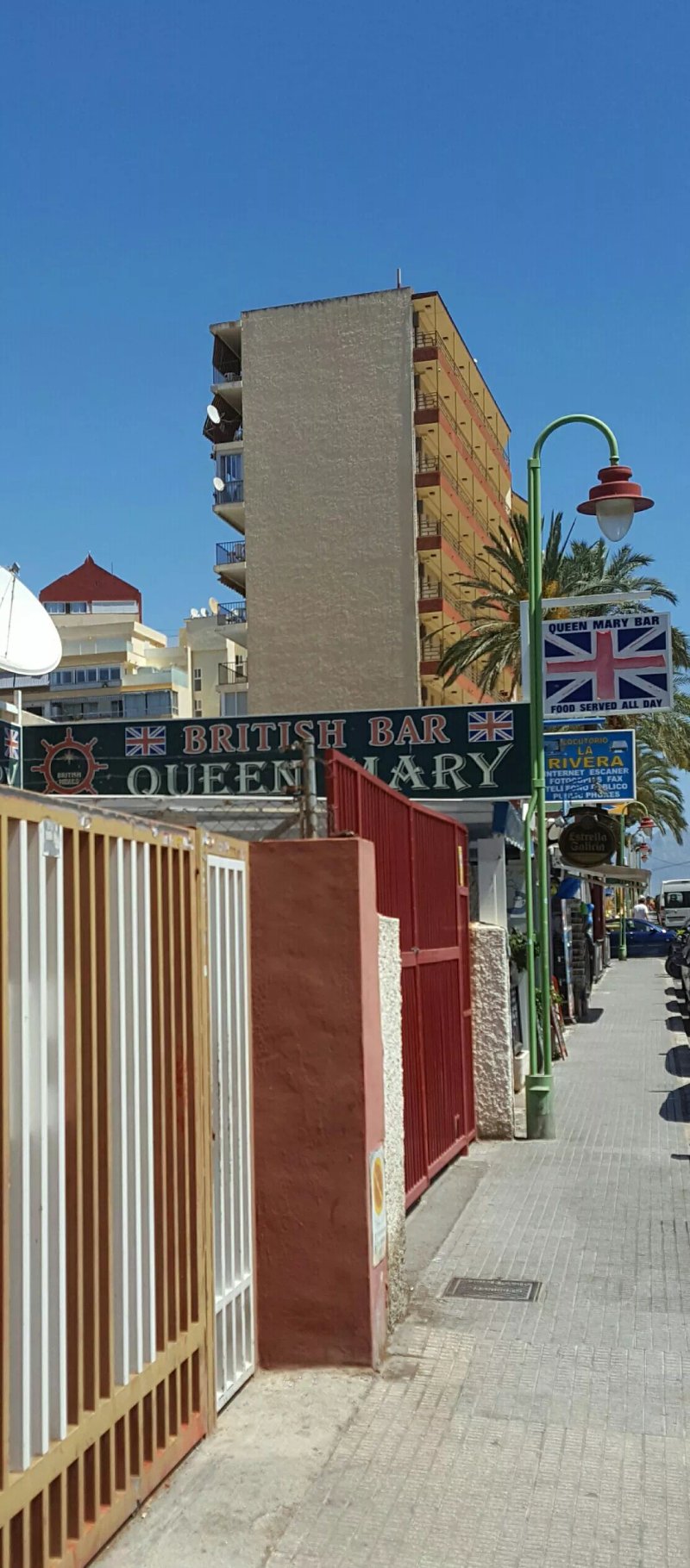 queen mary British bar