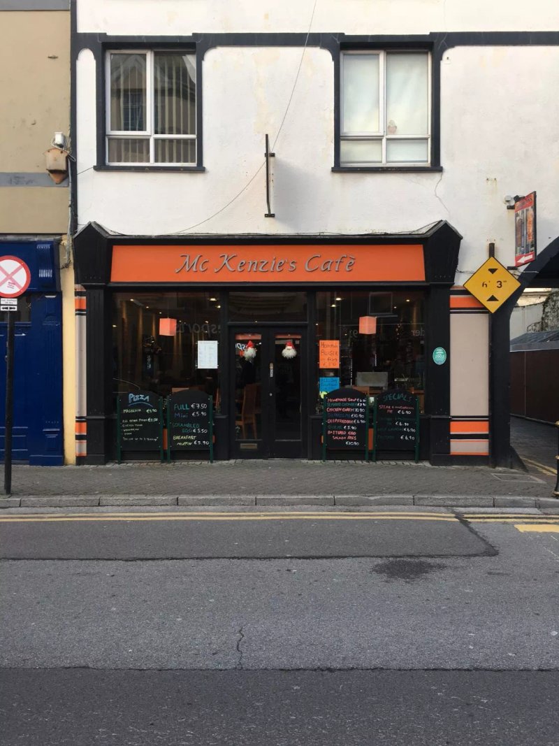 McKenzie Cafe