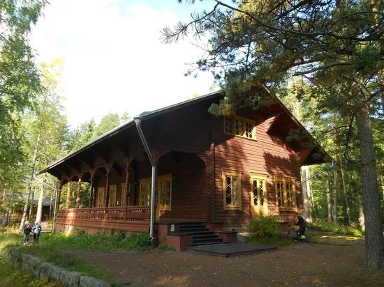 Langinkoski Imperial Fishing Lodge Museum