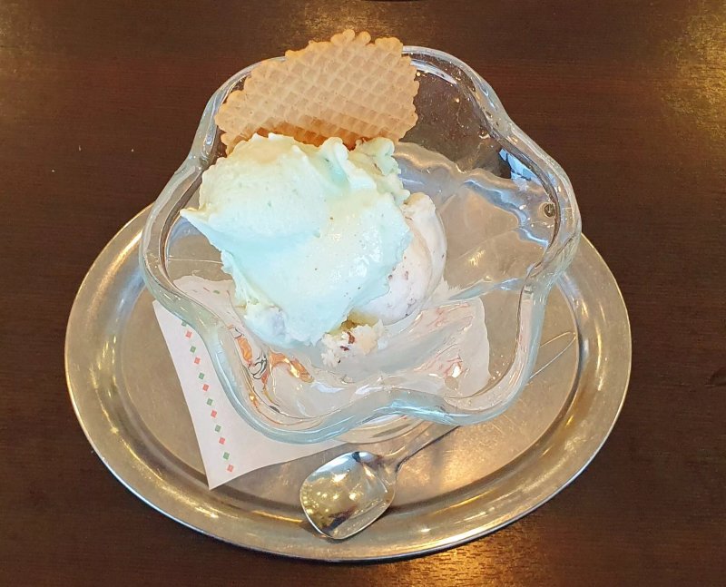 Eiscafe Dolomiti