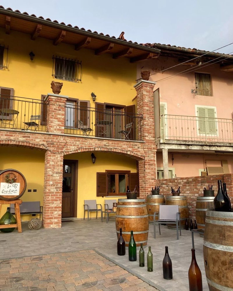 La Cantina