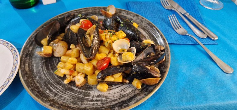Hostaria La Perla Nera