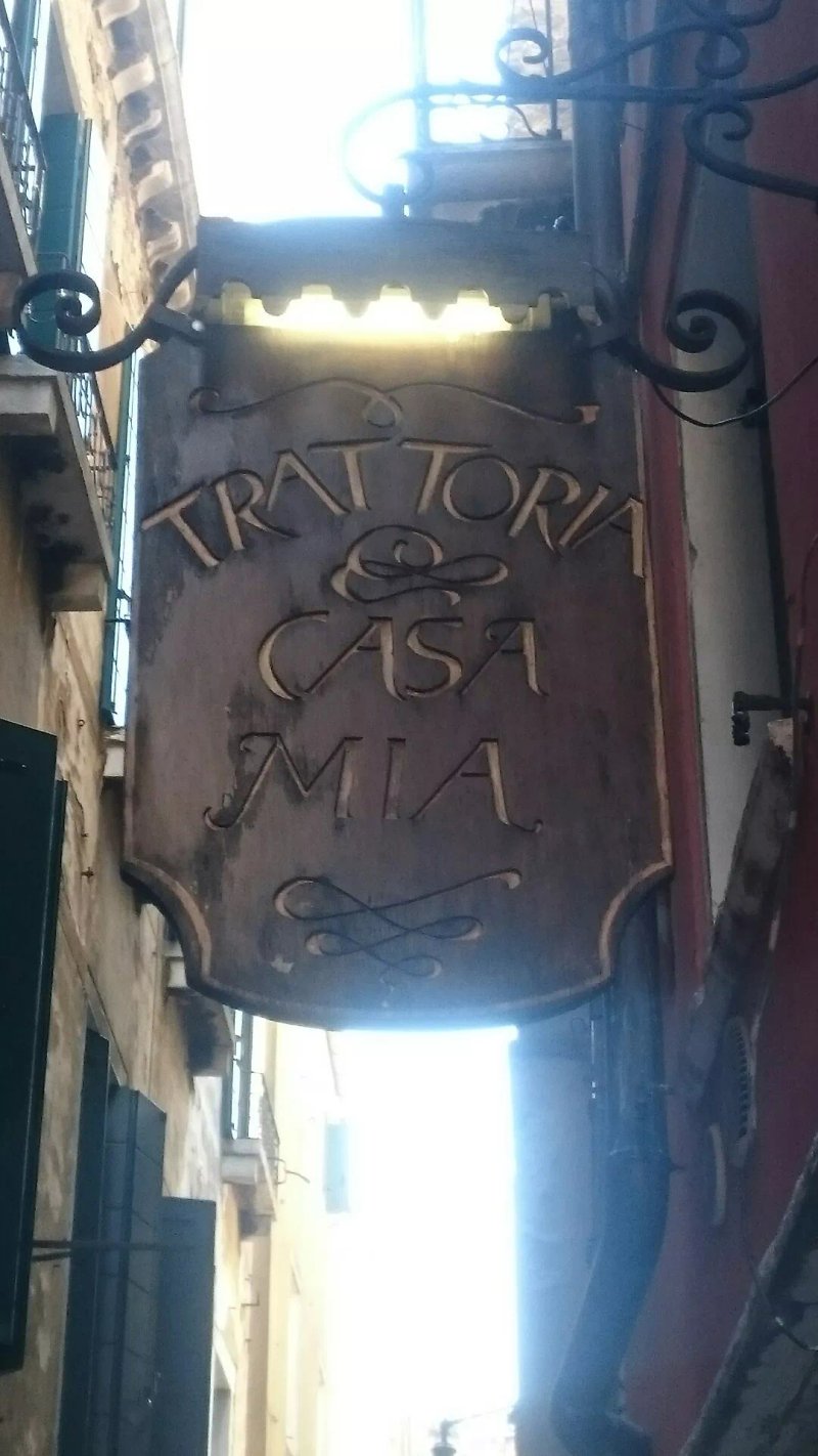 Trattoria Casa Mia