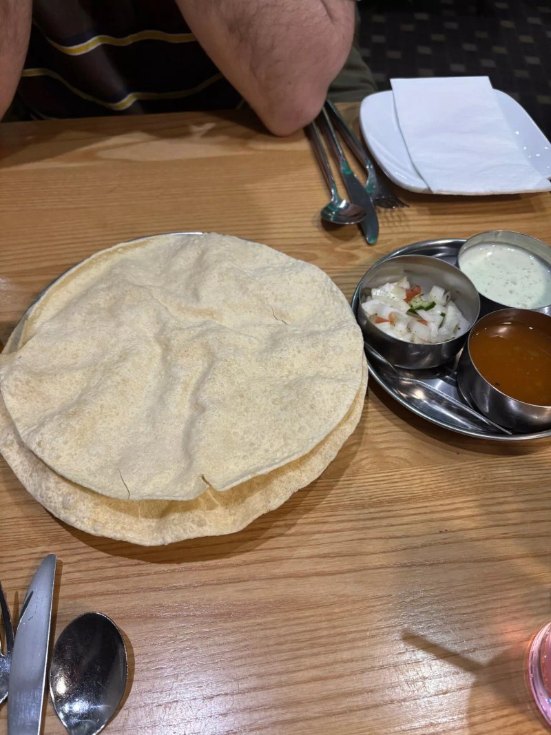 Ishaas Indian Eatery