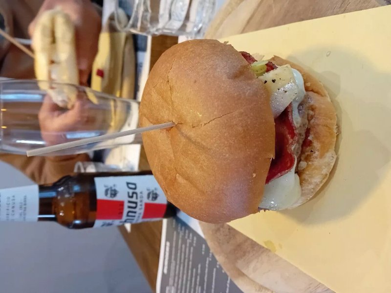 Thiago's Burgers N' Grill