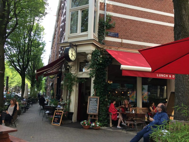 Cafe Toussaint