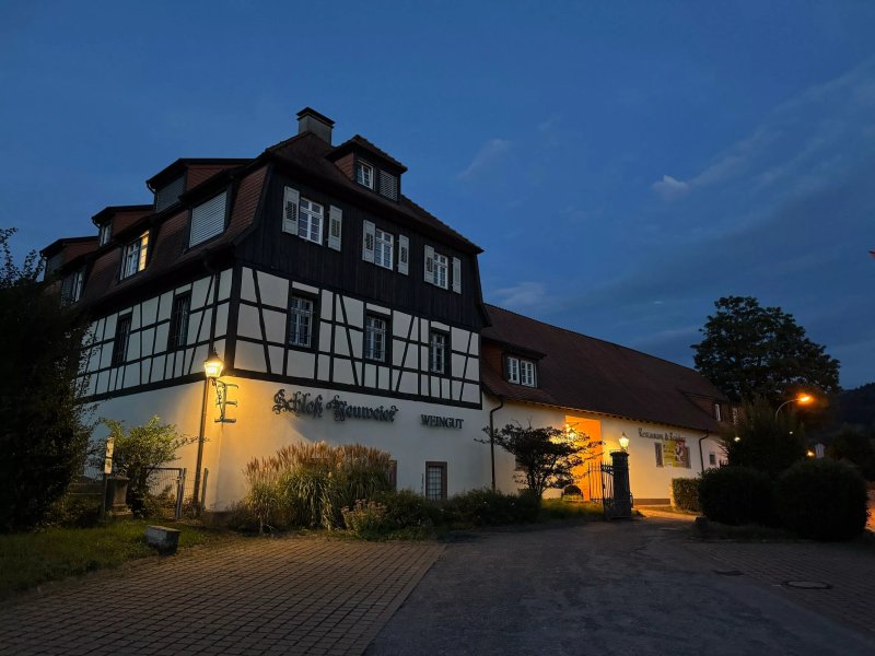 Schloss Neuweier