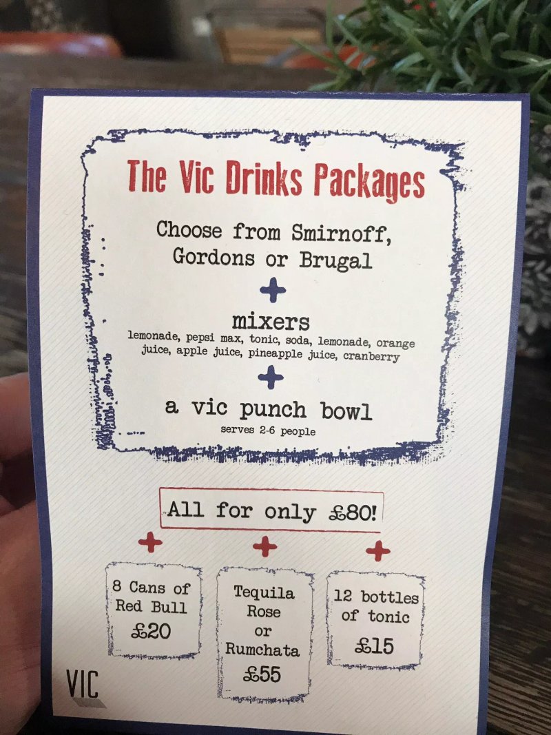 Vic Pub\Kitchen and Social Club