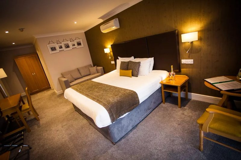 Heywood Spa Hotel