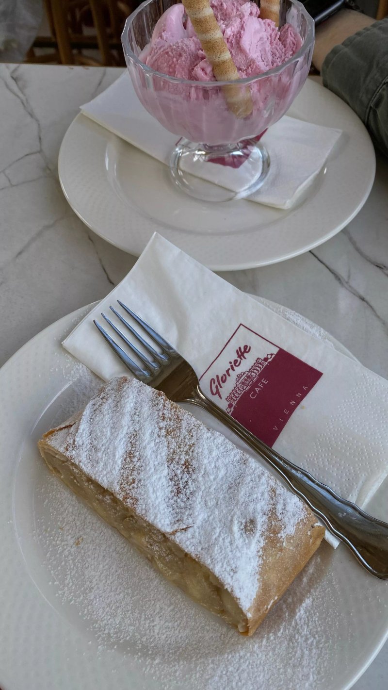 Cafe Gloriette