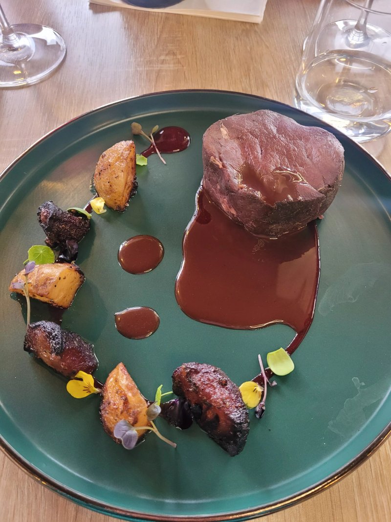 Folio Bistro By Paul Novac
