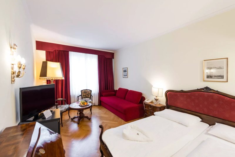 Hotel Royal