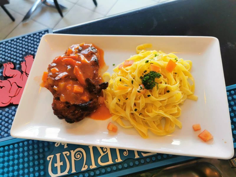 Le Maximilien Restaurant