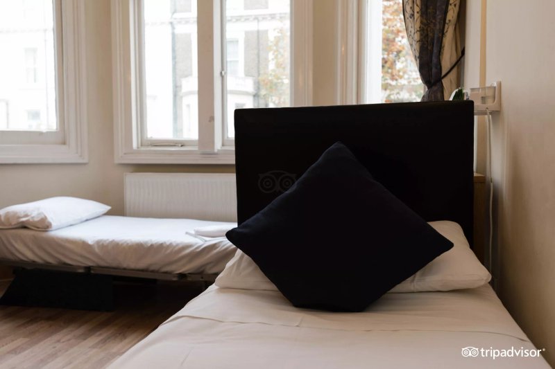 Oxford Hotel London