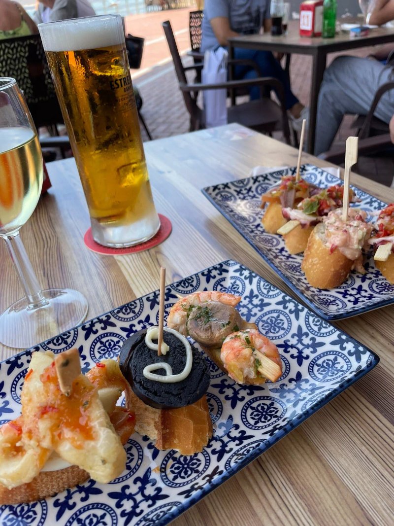 Pincho J