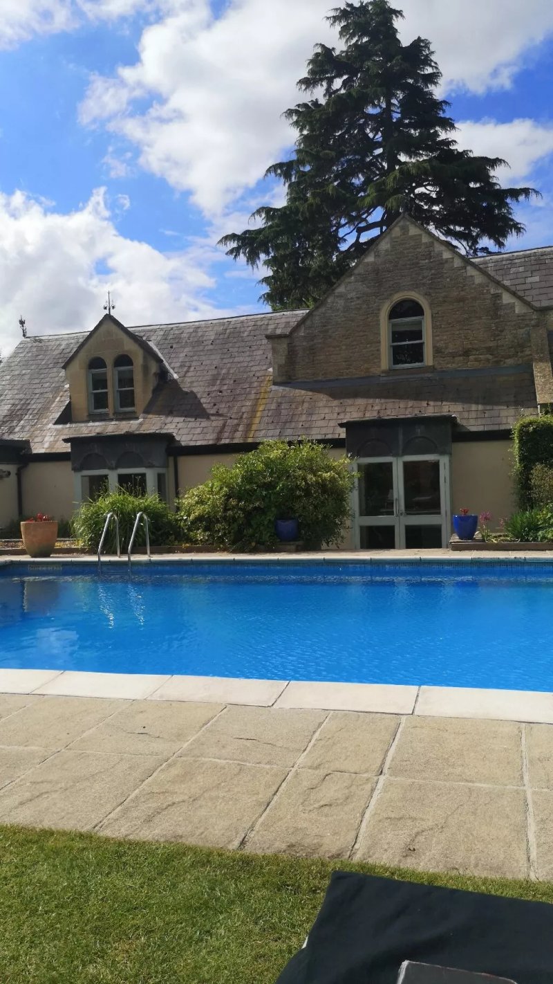 Beechfield House