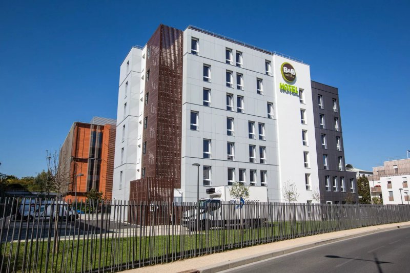 B&B HOTEL Orly Chevilly Marché International