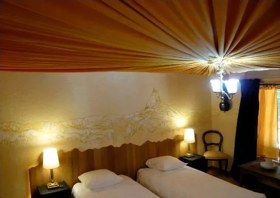 Geneve Cottage